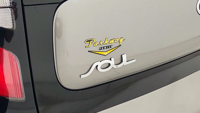 2015 Kia Soul Base Gray at Emmons Autoplex