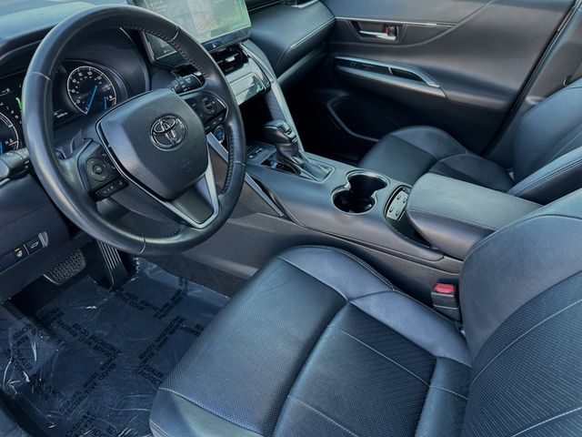 2021 Toyota Venza LE 10