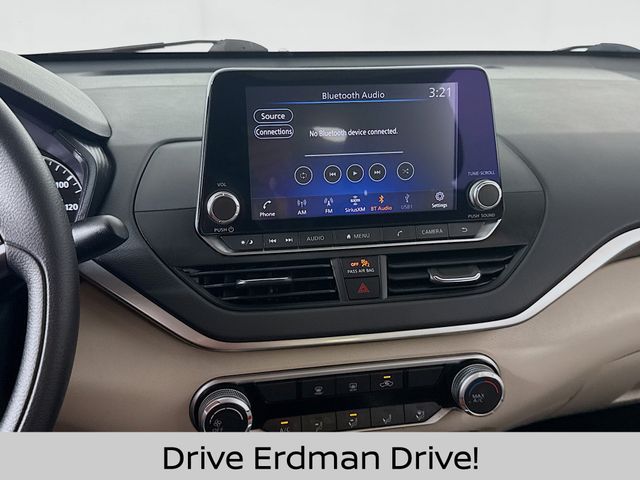Used 2022 Nissan Altima Sedan