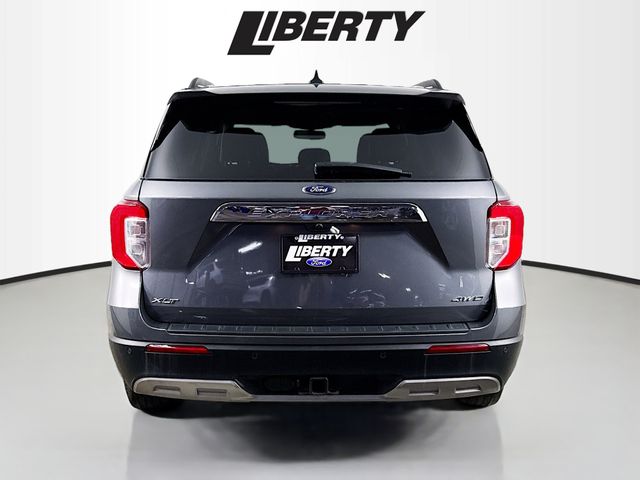 2023 Ford Explorer XLT photo