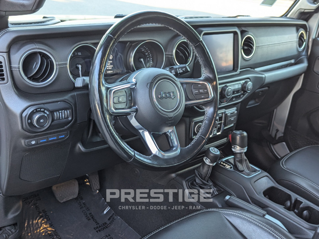 2022 Jeep Wrangler Unlimited Sahara 4xe 10