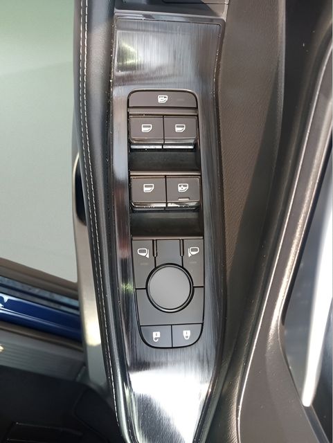 Used 2024 Nissan Rogue SUV