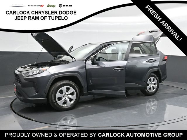 2021 Toyota RAV4 LE 44