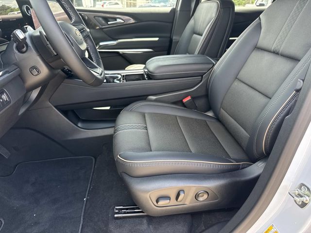 2026 Chevrolet Traverse High Country White at Ross Downing Chevrolet