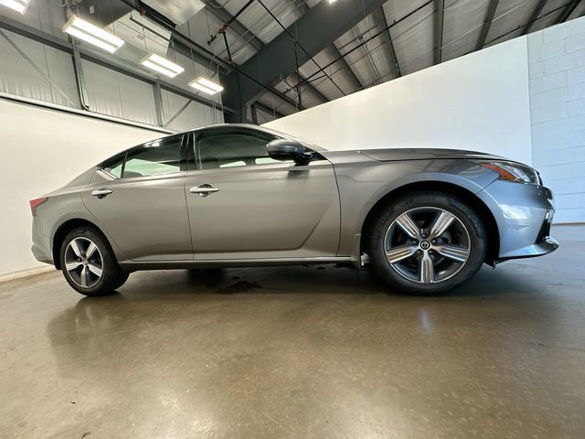 2019 Nissan Altima 2.5 SV Gray at Klick Lewis Buick Chevrolet