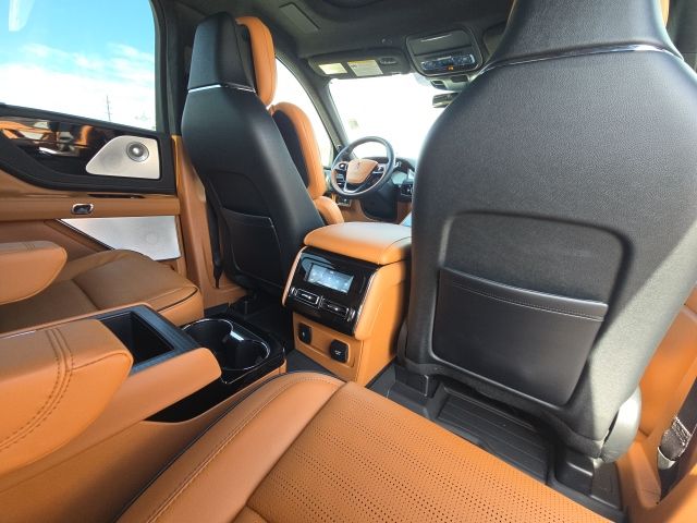 2023 LINCOLN Aviator Black Label:168952A