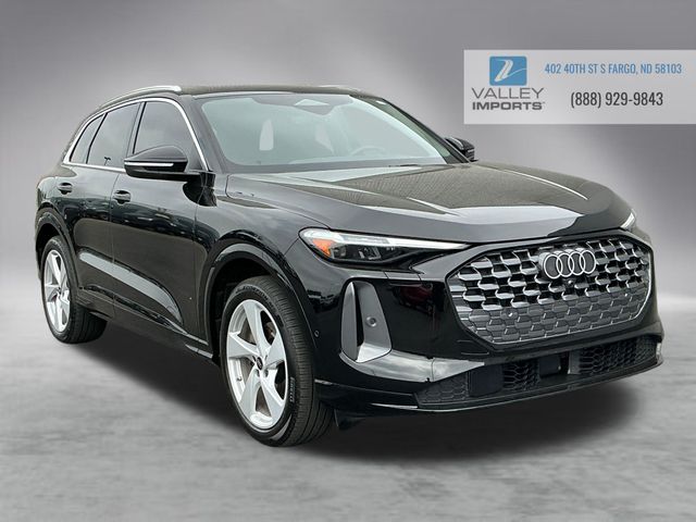 2025 Audi Q5 quattro Prestige 40 TFSI