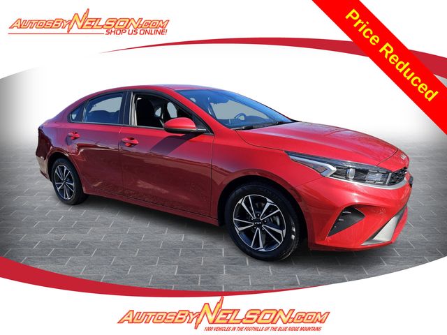 Currant Red 2024 Kia Forte Sedan Front-Wheel Drive Continuously Variable Transmission