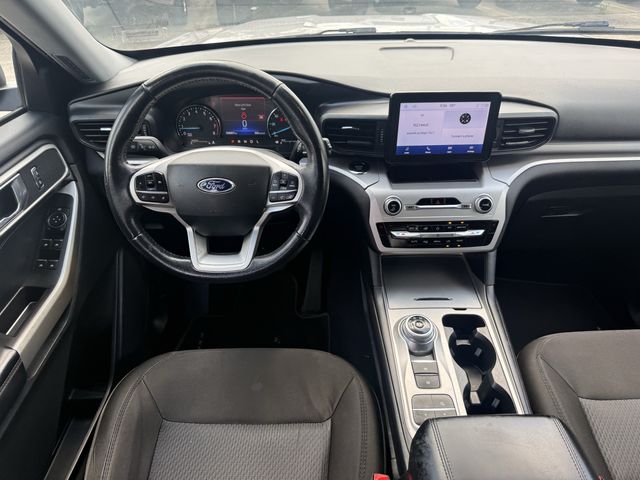 2022 Ford Explorer XLT Silver at Supreme Chevrolet of Gonzales