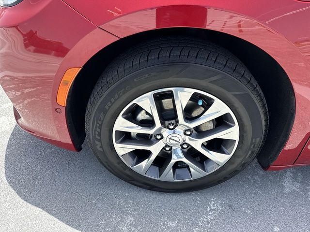 Used 2025 Chrysler Pacifica Hybrid Van