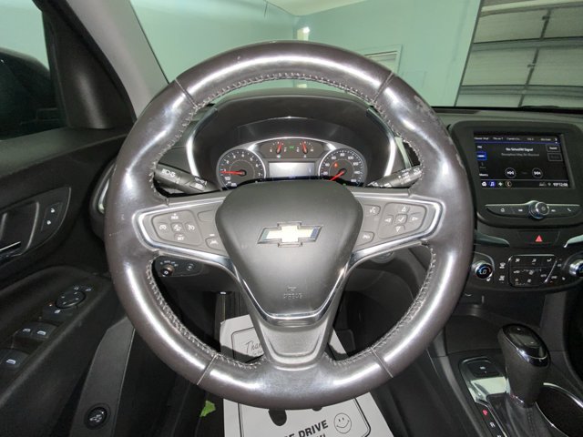 Used 2021 Gray Chevrolet LT image 14