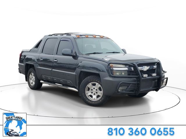 Dark Gray Metallic 2004 Chevrolet Avalanche 1500 4WD Pickup Truck Four-Wheel Drive 4-Speed Automatic Overdrive