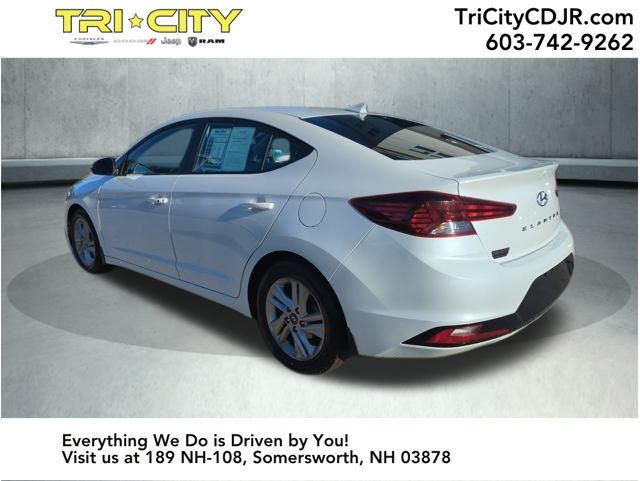 2020 Hyundai Elantra Value Edition photo 3