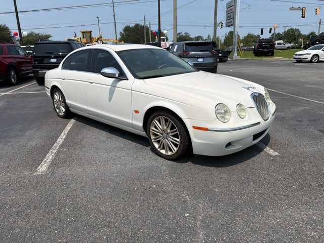 White 2008 Jaguar S-TYPE Sedan Rear-Wheel Drive 6-Speed Automatic