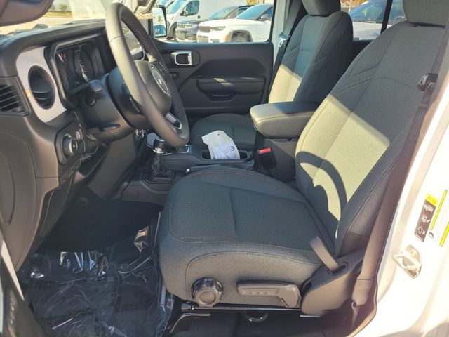 New 2026 White/off-white Jeep Sport S image 5