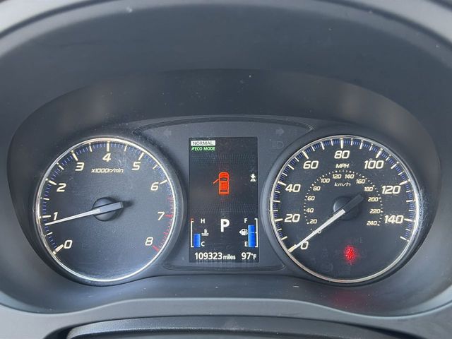 Used 2016 Mitsubishi Outlander SUV