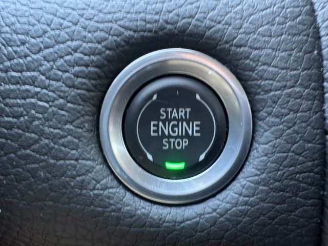 Used 2024 Red GMC Denali image 31