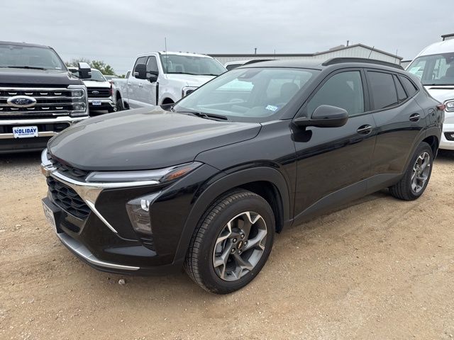 Black Metallic 2025 Chevrolet Trax LT FWD SUV / Crossover Front-Wheel Drive 6-Speed Automatic