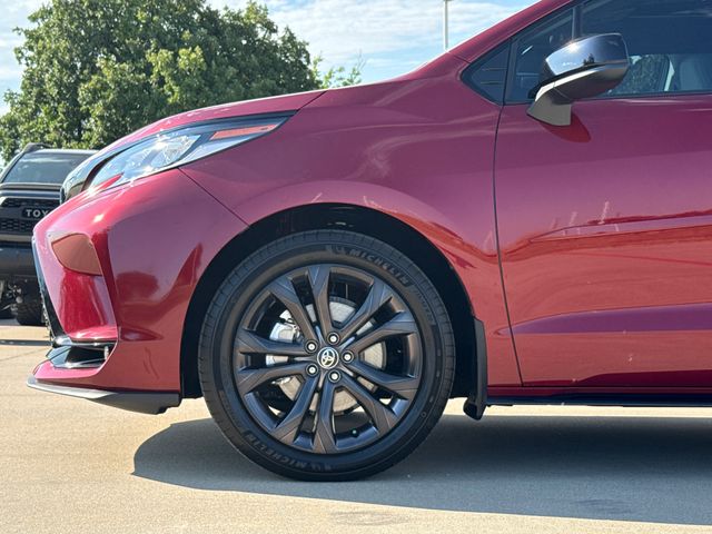 New 2026 Toyota Sienna Van