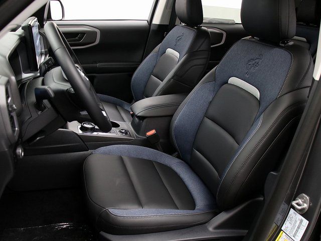 New 2025 Gray Ford Outer Banks image 9