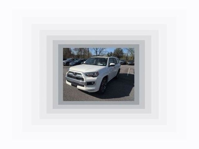 White (Blizzard Pearl) 2023 Toyota 4Runner Limited 4WD SUV / Crossover All-Wheel Drive 5-Speed Automatic