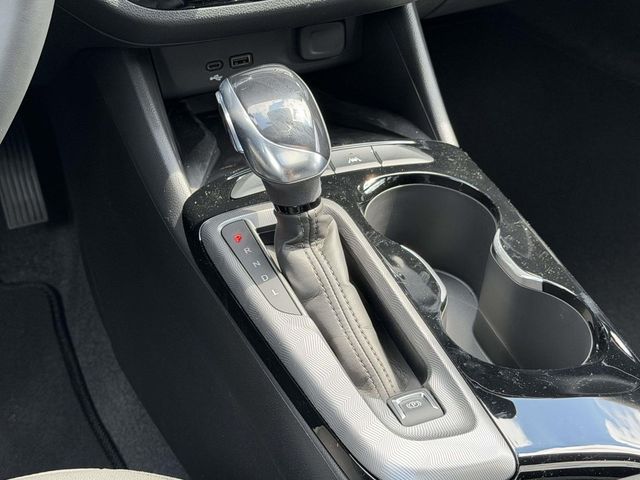 2026 Buick Envista Sport Touring - Photo 15