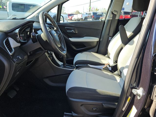 2022 Chevrolet Trax FWD LS