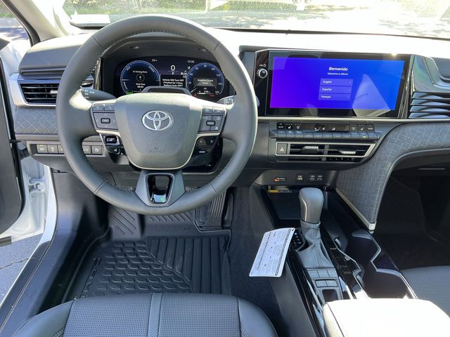 2025 Toyota Camry XLE 7