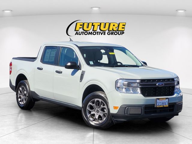 Cactus 2023 Ford Maverick XLT SuperCrew FWD Pickup Truck Front-Wheel Drive Continuously Variable Transmission