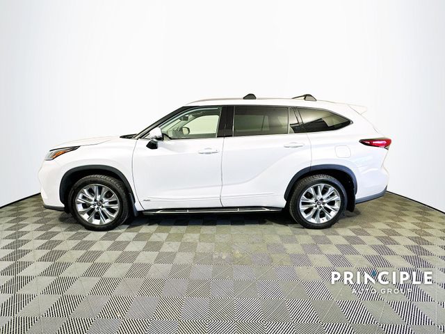 2022 Toyota Highlander Hybrid Limited photo
