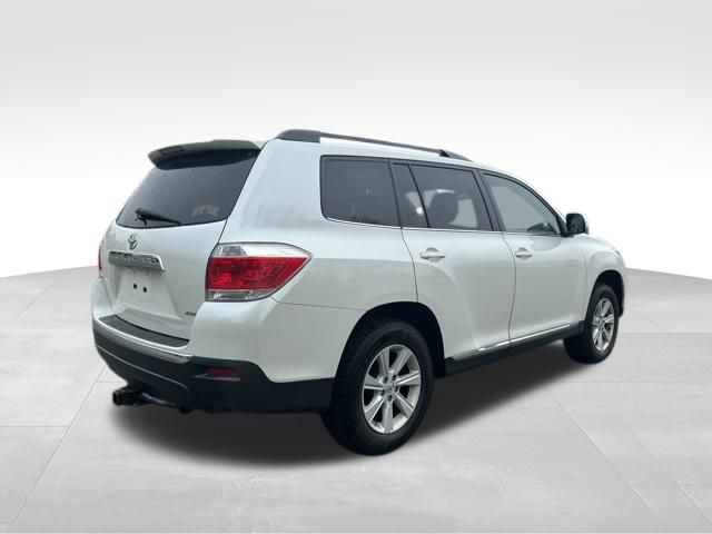 used 2013 Toyota Highlander car, priced at $11,109