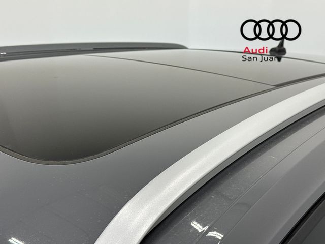 Used 2022 Gray Volkswagen 3.6L V6 SE w/Technology image 11