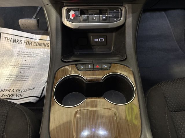 2020 GMC Acadia SLE photo