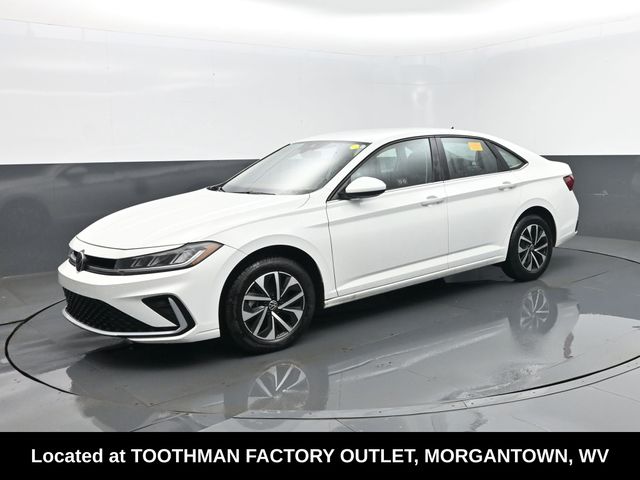 White 2025 Volkswagen Jetta Sedan Front-Wheel Drive 8-Speed Automatic