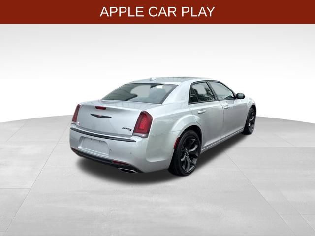 2023 Chrysler 300 S photo