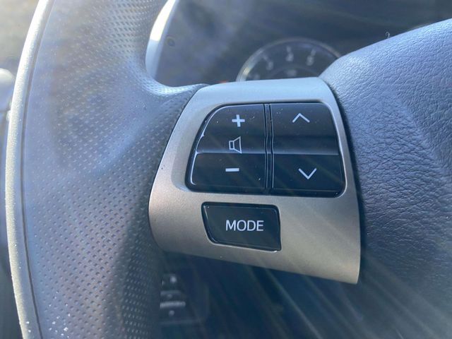 Used 2013 Red Toyota S image 14