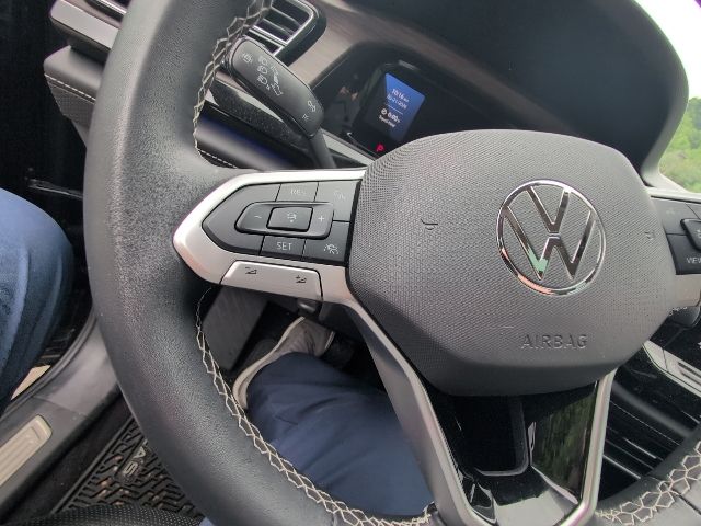 2024 Volkswagen Atlas 2.0T SEL Black at Subaru and VW of Moon Township