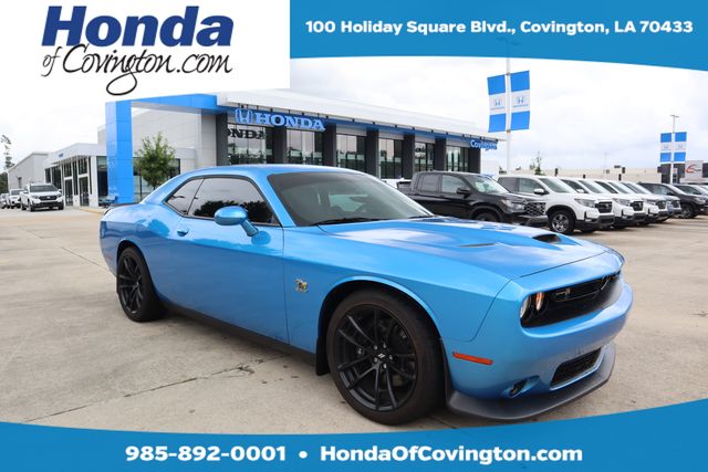 B5 Blue Pearlcoat 2023 Dodge Challenger Coupe Rear-Wheel Drive 8-Speed Automatic