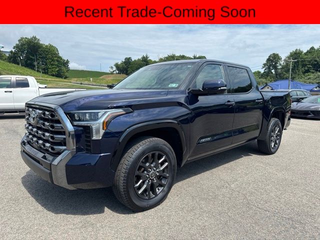 2023 Toyota Tundra Platinum CrewMax Cab 4WD
