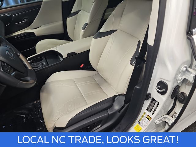 Used 2024 White Lexus 350 Ultra Luxury image 15