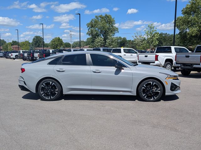 2024 Kia K5 - Image 6