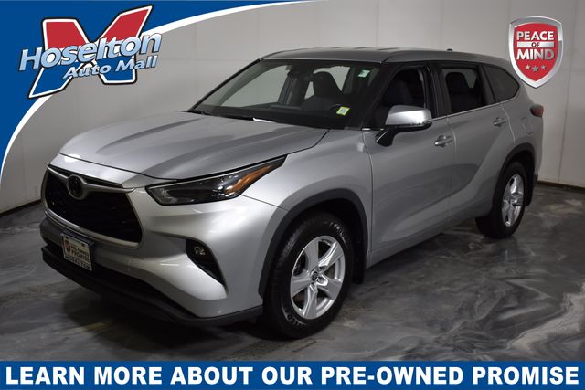 2022 Toyota Highlander LE AWD