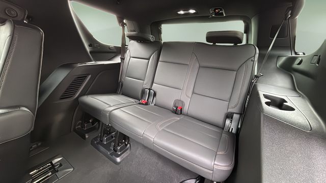 Used 2025 Black Chevrolet High Country image 33