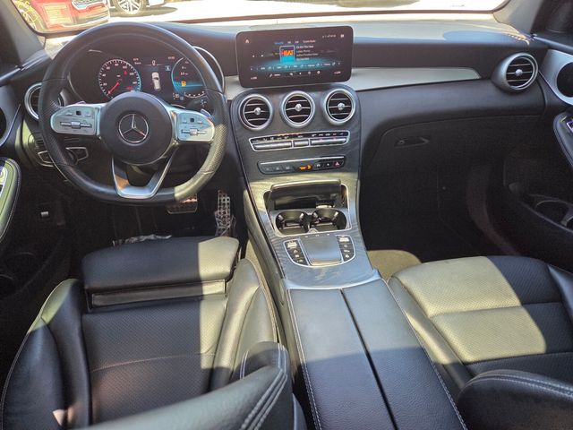 Certified Used 2022 Black Mercedes-Benz GLC 300 image 9