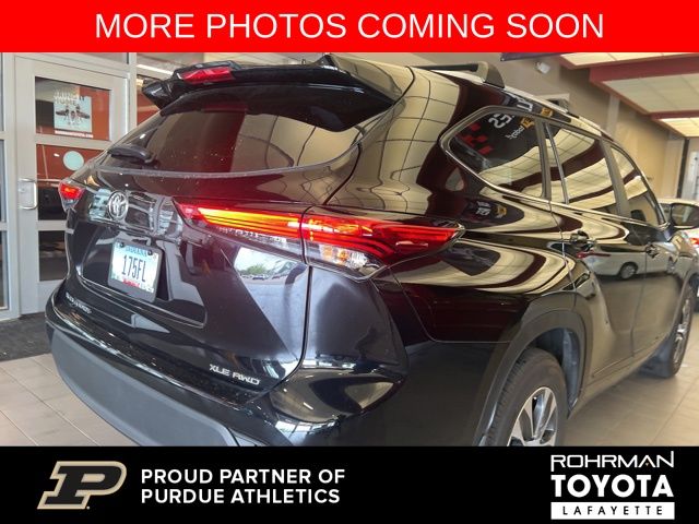 2023 Toyota Highlander XLE 11