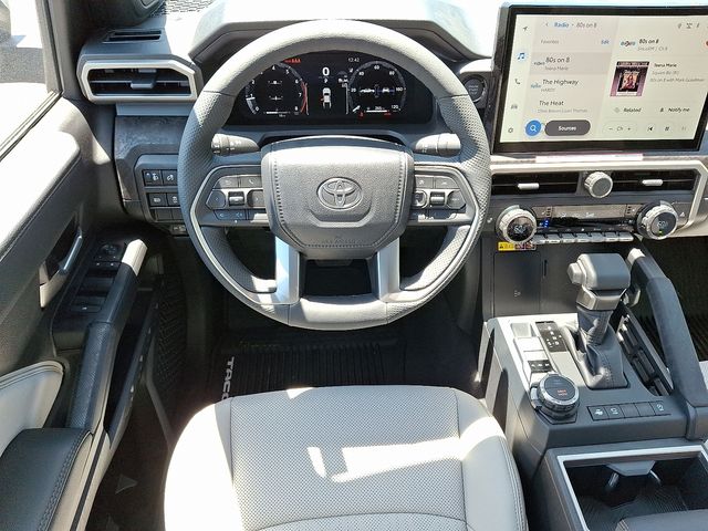 2026 Toyota Tacoma Limited - Photo 8