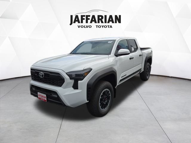 2025 Toyota Tacoma TRD Off-Road Double Cab photo 4