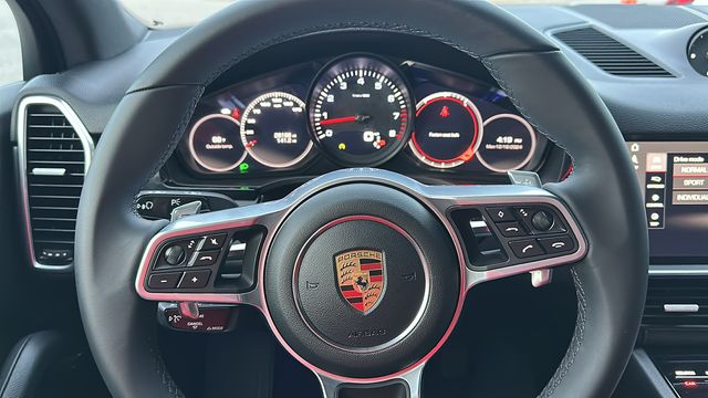 2020 Porsche Cayenne Base 15