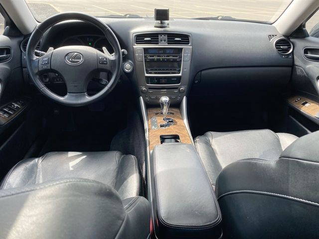 2010 Lexus IS 250 19