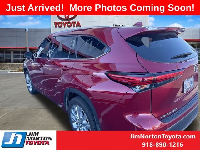 2023 Toyota Highlander Limited 6